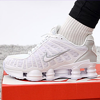 Кроссовки мужские и женские Nike Shox white gray reflective / Найк Шокс белые серые рефлективные