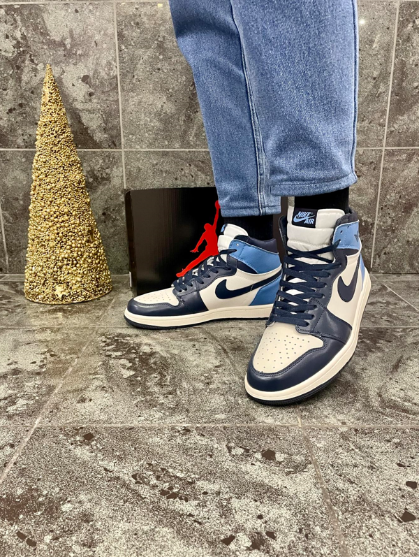 Чоловічі кросівки Nike Air Jordan 1 Retro High Blue Найк Аїр Джордан Ретро високі сині шкіряні повсякденні