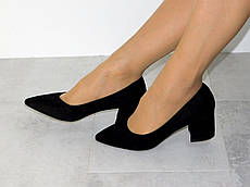 Чорні туфлі на стійкому підборі жіночі 37р