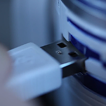 Автомобільний зарядний пристрій USB у вигляді робота R2-D2 Зоряні Війни, фото 3