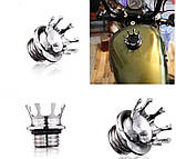 Креативна кришка мотобензобака – корона. Колір – хром. Harley Touring Dyna Softail Sportser 883 120, фото 2