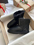Жіночі угги UGG Classic Mini Zip Boot Black (c мехом) 10314, фото 4