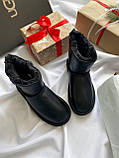 Жіночі угги UGG Classic Mini Zip Boot Black (c мехом) 10314, фото 6