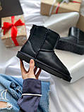 Жіночі угги UGG Classic Mini Zip Boot Black (c мехом) 10314, фото 10