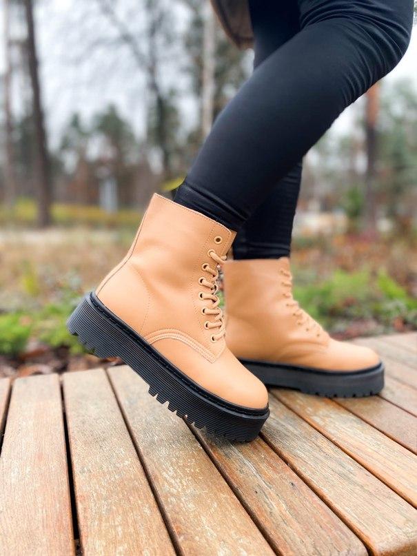 Жіночі черевики Dr.Martens Jadon Black Beige Premium (с мехом) ALL05308, фото 1