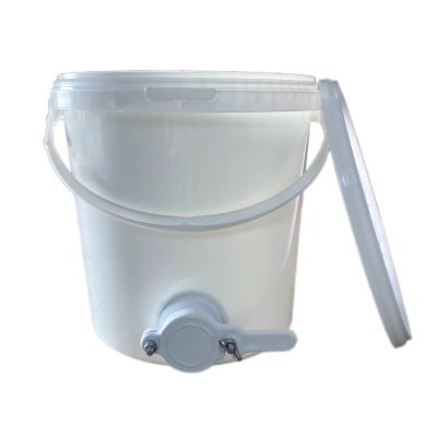 Відстійник поліпропіленовий 10.3л з клапаном 6/4