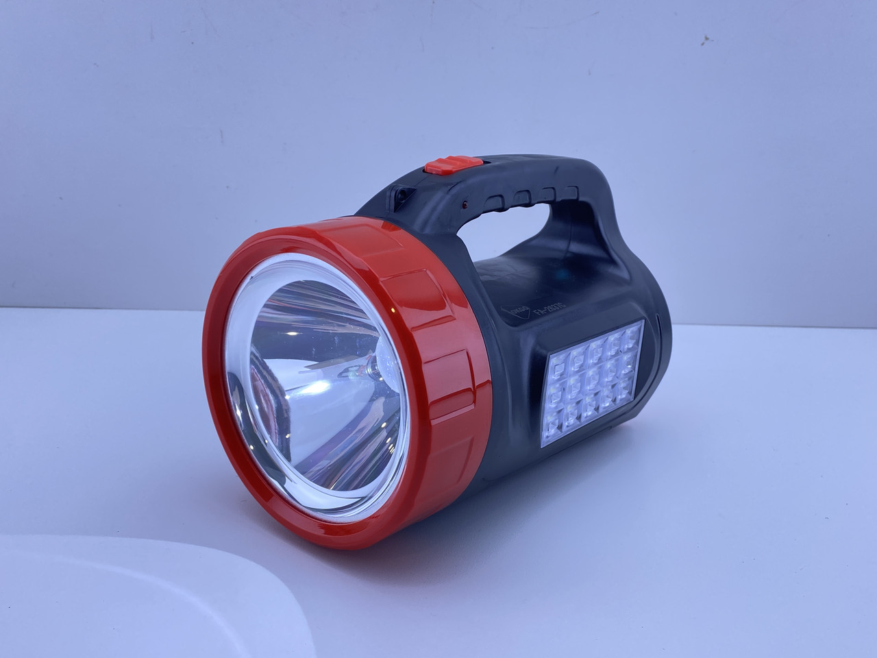 Потужний ручний ліхтар LED OKGO FA-2637 (7503)