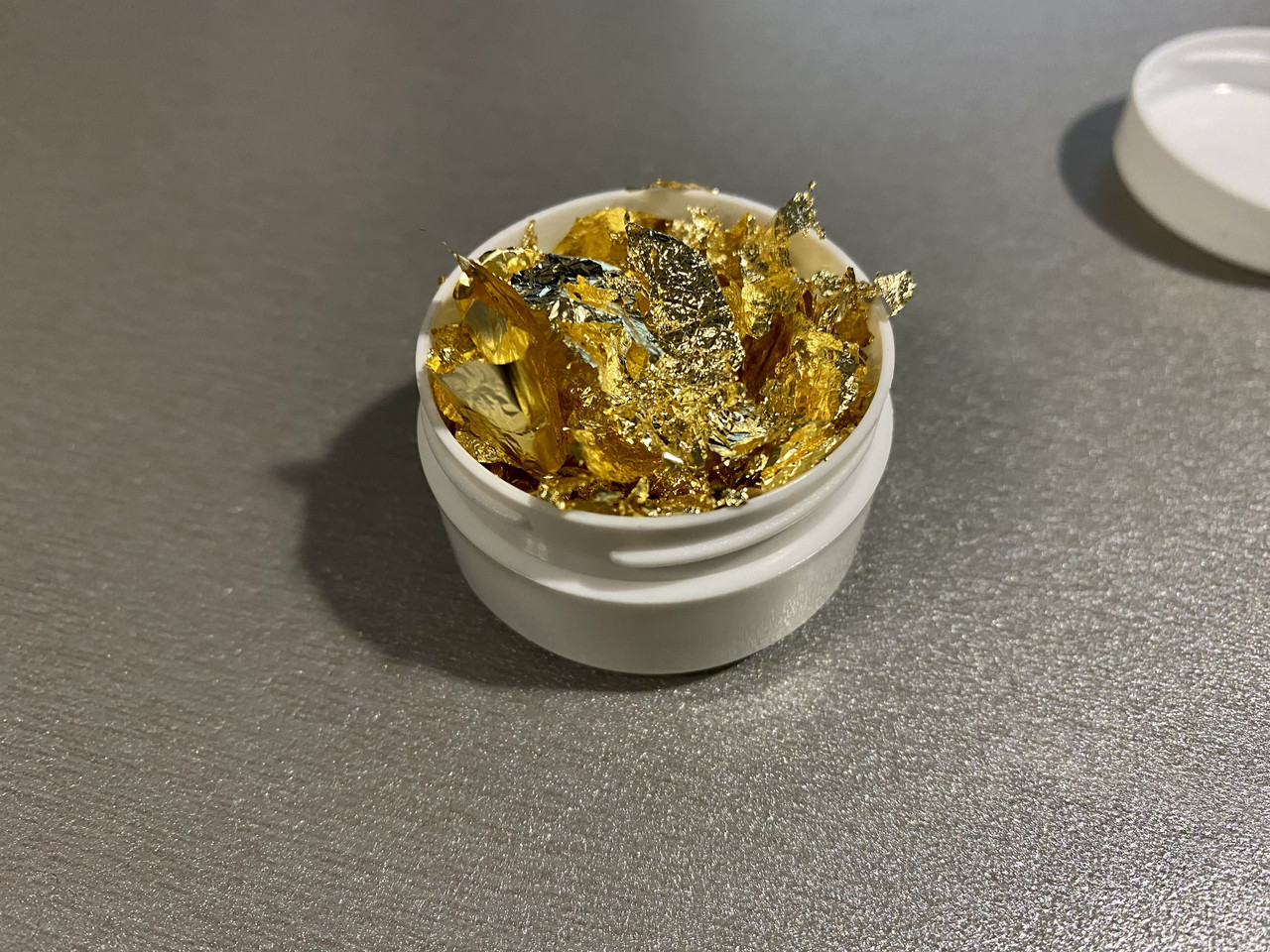 Поталь Золотая (жатая Фольга) в Баночке — Купить Недорого на Bigl.ua ...