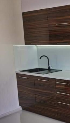 Кухонний фартух зі скла гартованого прозорого фарбованого в колір замовника