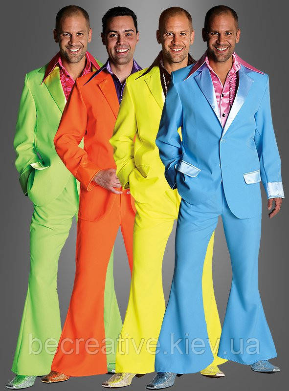 Чоловічі костюми кольорові