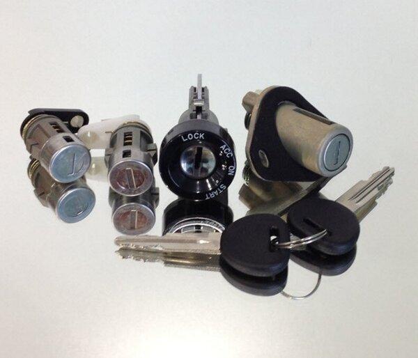 Комплект замків у складі без імобілайзера Ланос, Сенс (Польща)