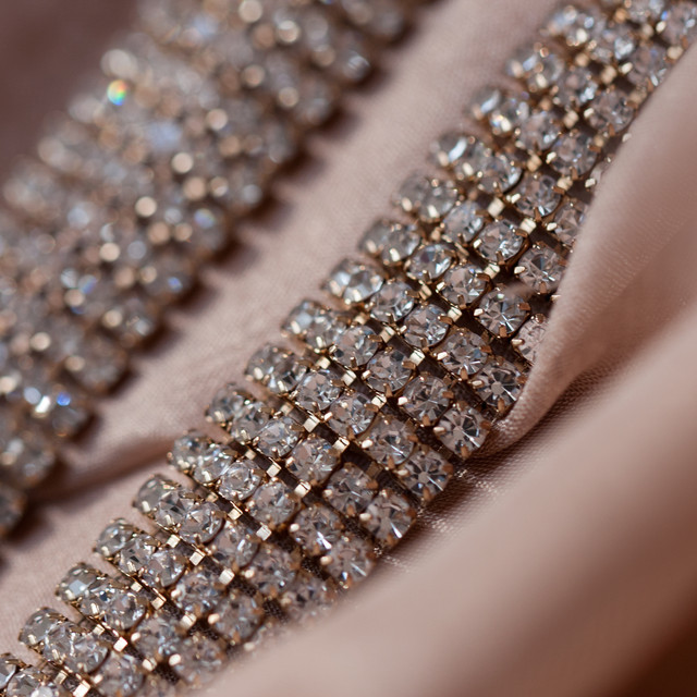 Браслет свадебный со стразами золотистый металлический