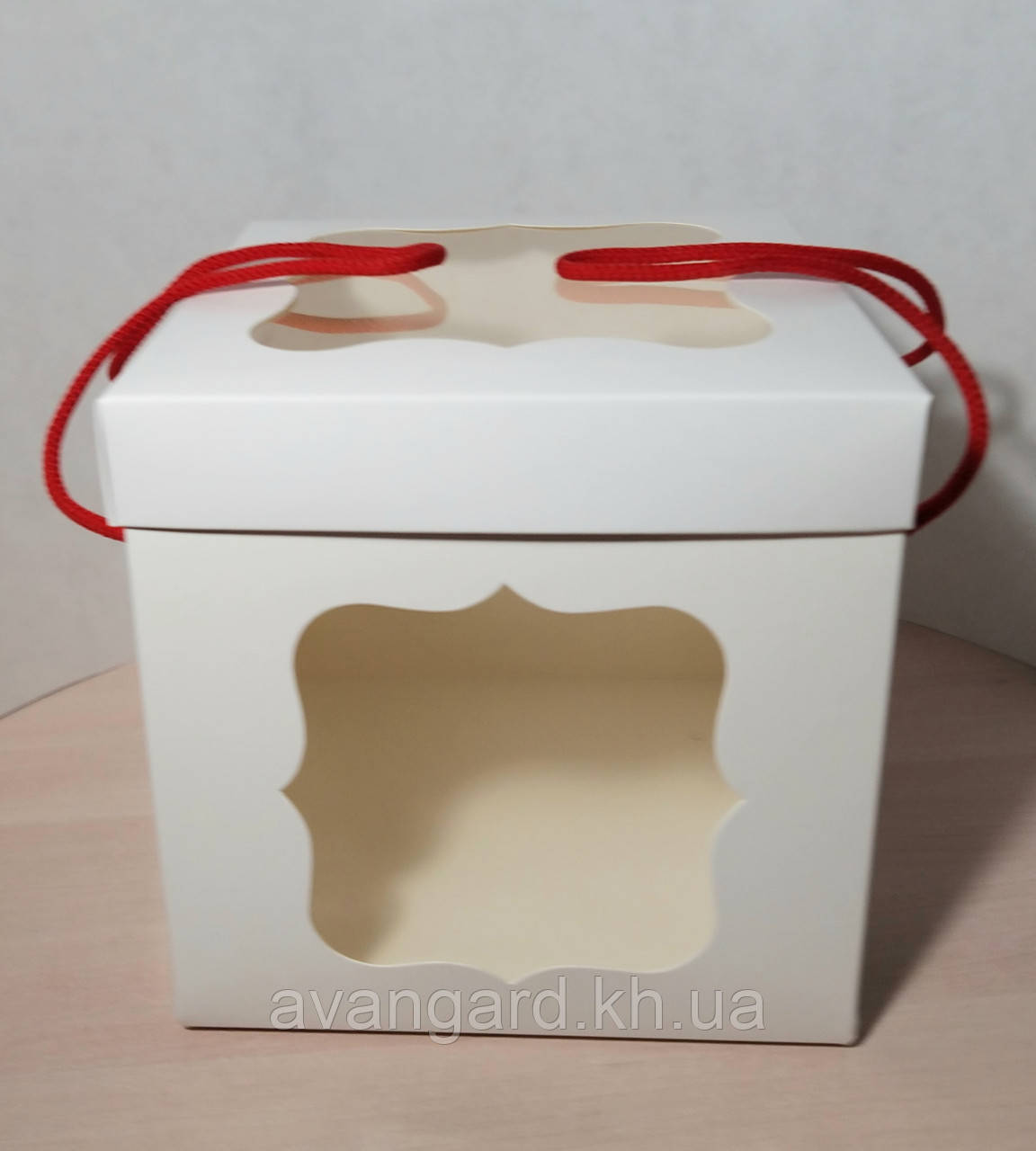 Коробка для торта 17см х 17см х 17см