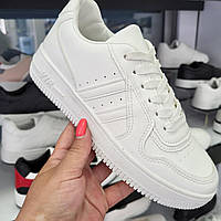 Білі жіночі весняні кросівки 39-25 повсякденні, кроссовки легкі, зручні, стильні, купити недорого