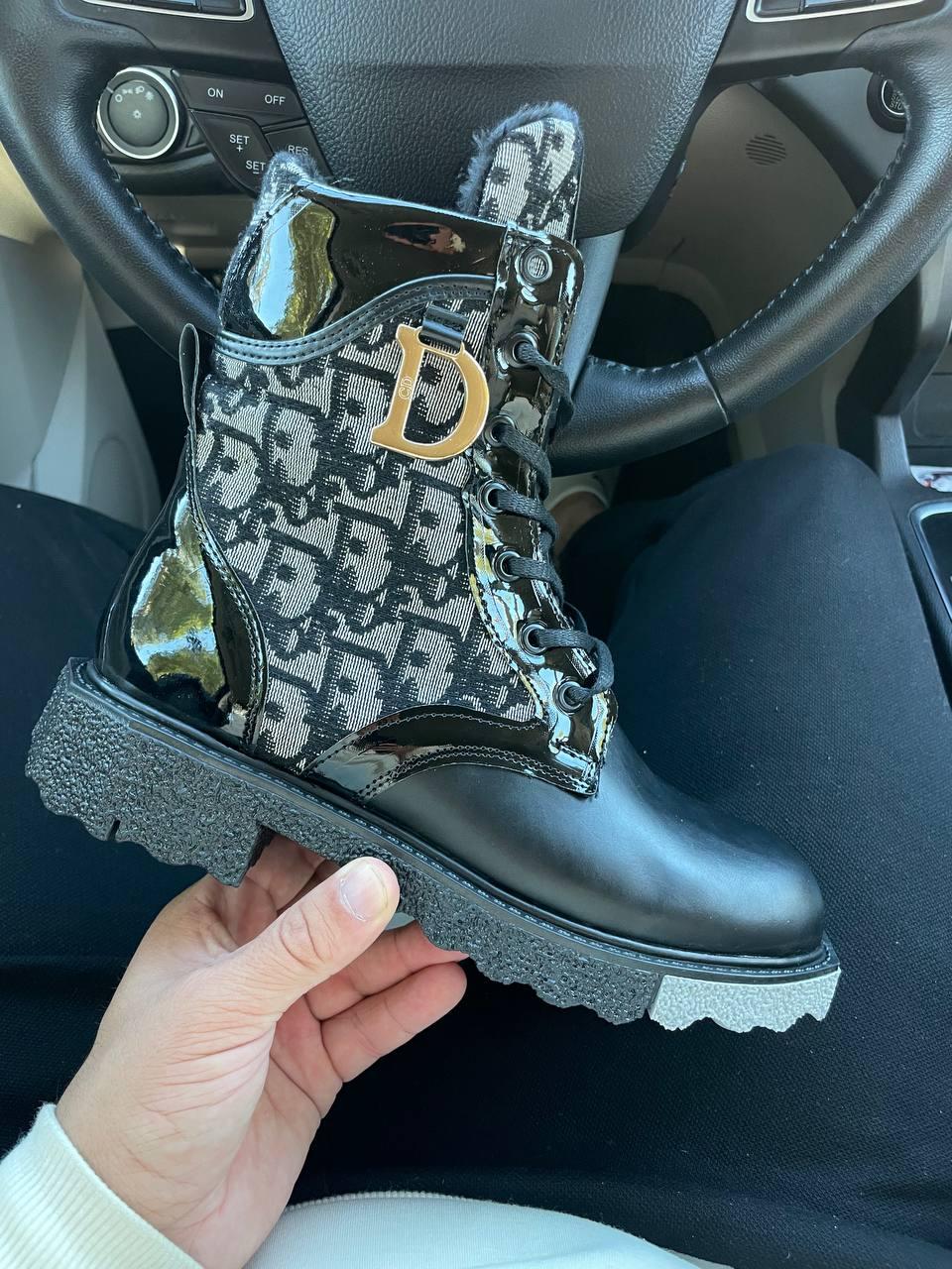 Черевики жіночі чорні зимові Dior Boots Black Fur (09600)
