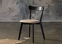 Деревянный стул в кухню или гостиную "Виктор" из натурального ясеня с лаковым покрытием разные цвета