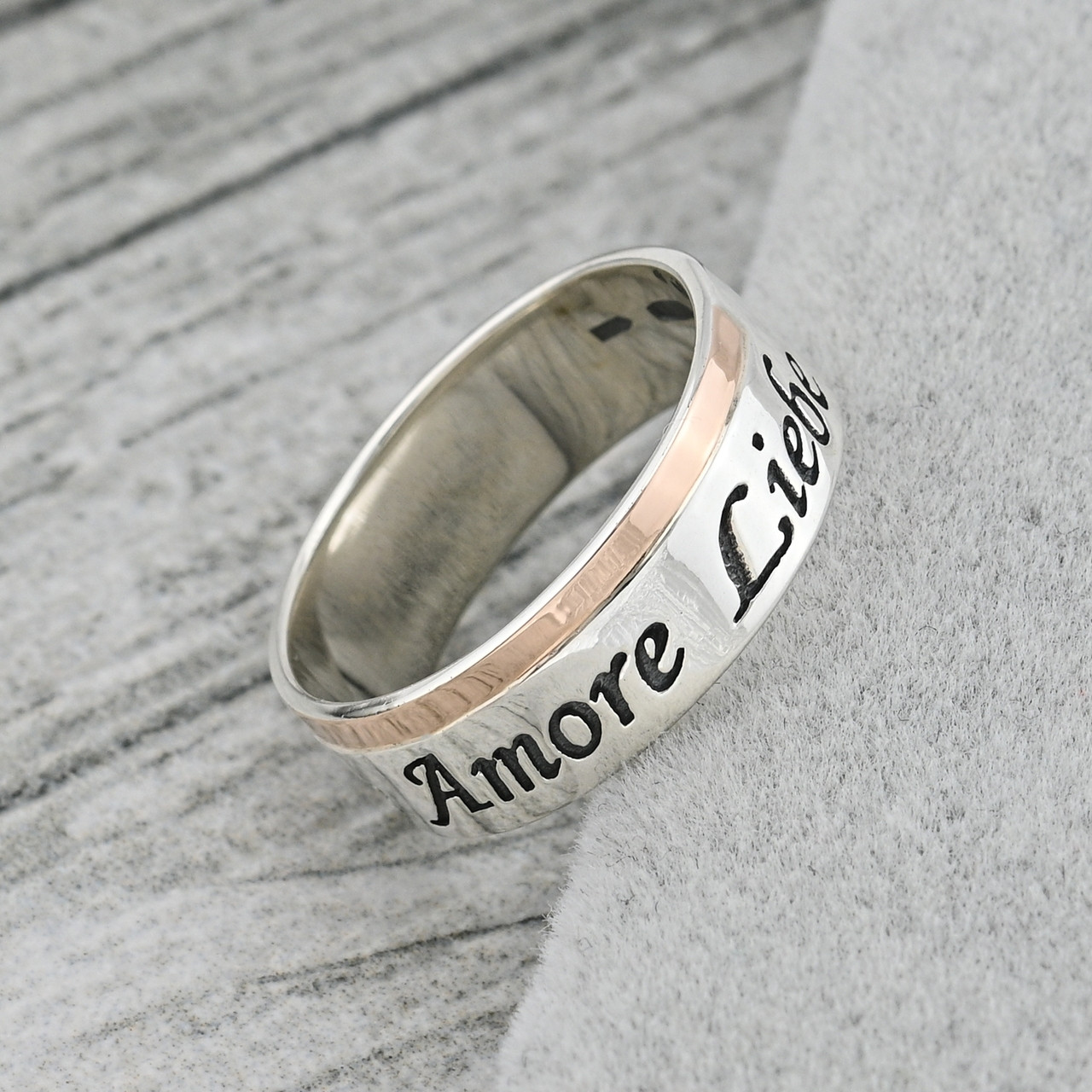 Каблучка срібна жіноча з золотом Love Amore Liebe БС488 розмір 18