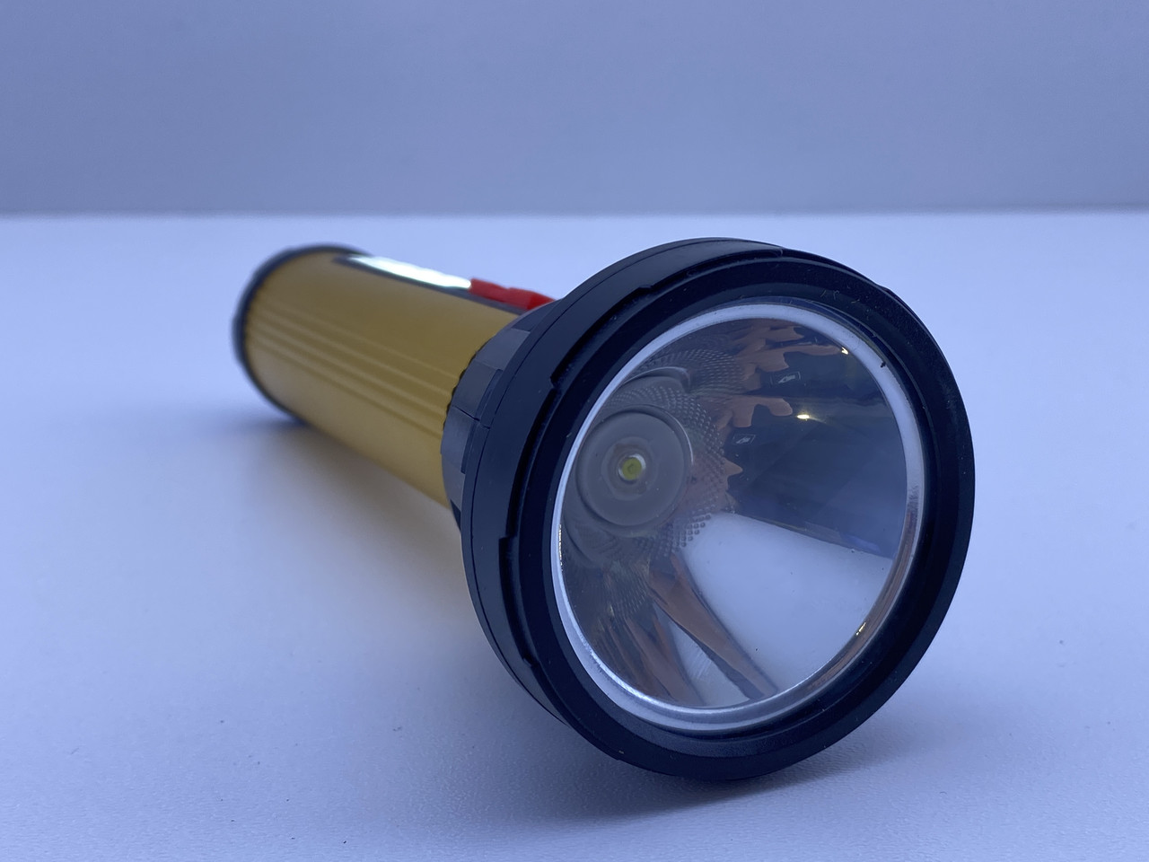 Ручний ліхтарик LED гарна яскравість NF-C58 (7510) яскравий