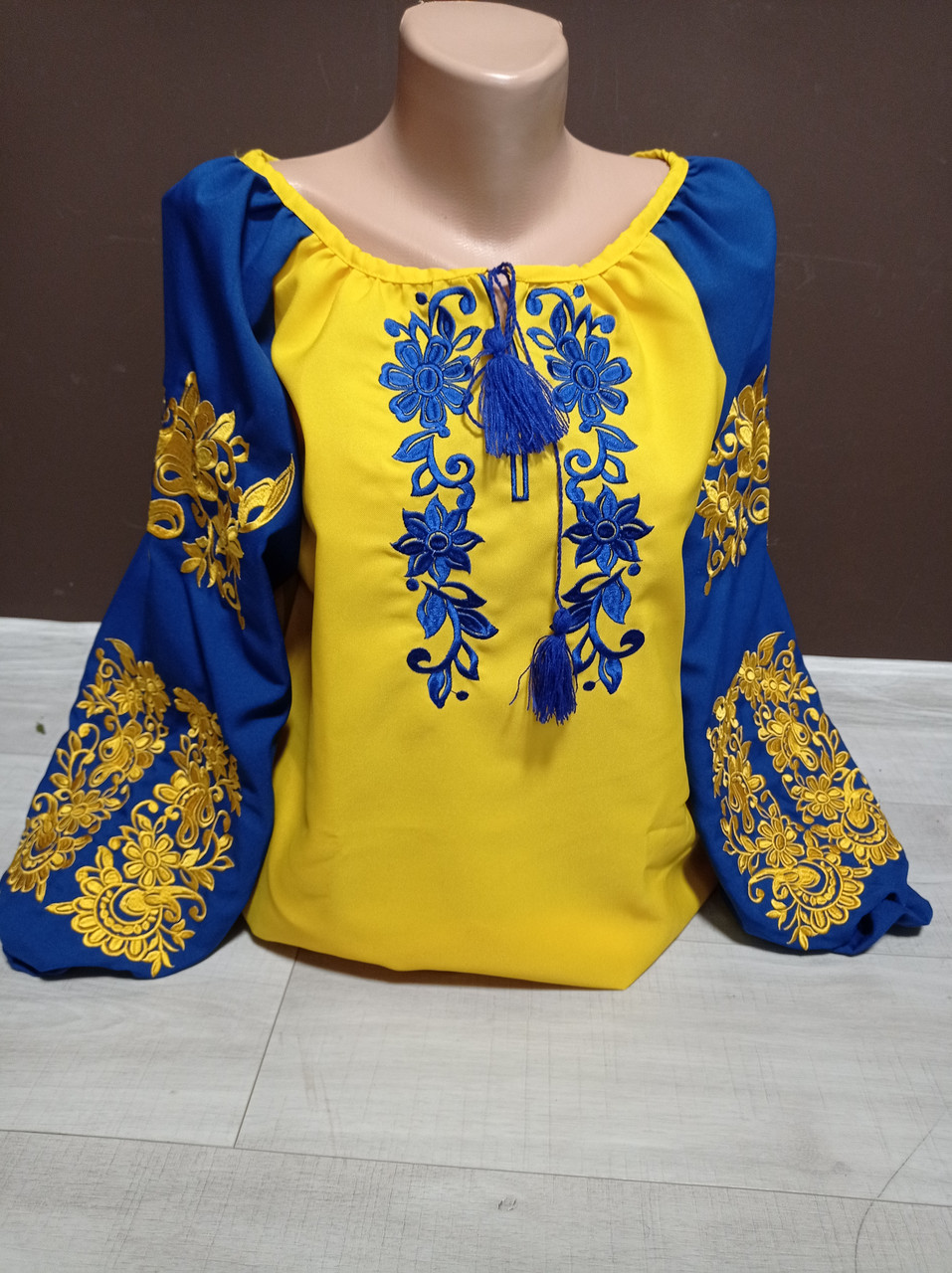 Дизайнерська вишиванка жіноча сорочка блуза з вишивкою  Свобода 44-50, 50-56, 58-64 розміри жовтий
