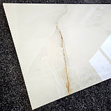 Глянцева плитка під мармур із бежевим прожитком у стилі онікс 120х60 Керамараніт, фото 2