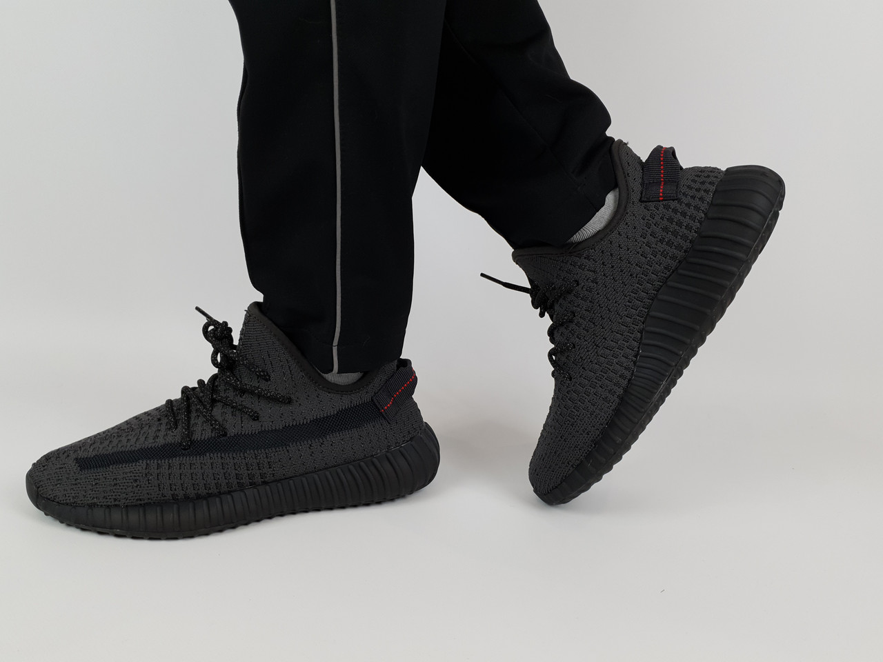 Yeezy static v2 black hotsell