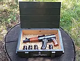 Автомат Калашникова "АКС-74У" набір для алкоголю у дерев'яному ящику - подарунок для військових чоловіків, фото 5