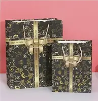 Подарочные пакеты "Золотой бант на чёрном" 18х23 см