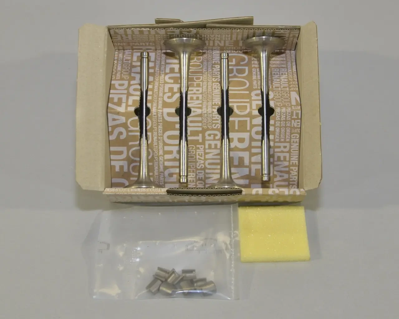 Комплект впускних клапанів Renault Megane 2 1.4/1.6 K7J/K7M (Original 7701468419) Рено меган, фото 1