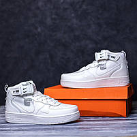 Кроссівки жіночі білі Nike Air Force 1 Mid LV8. Високе жіноче взуття Найк Аір Форс 1., фото 3