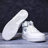 Кроссівки жіночі білі Nike Air Force 1 Mid LV8. Високе жіноче взуття Найк Аір Форс 1., фото 9