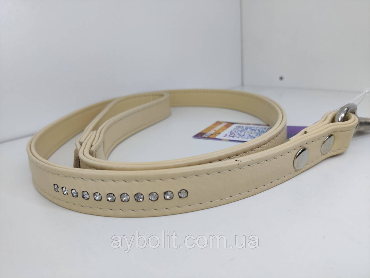 Шкіряний повідець Kareline бежевого кольору з прикрасами довжина: 1000мм Ширина:20мм, фото 1