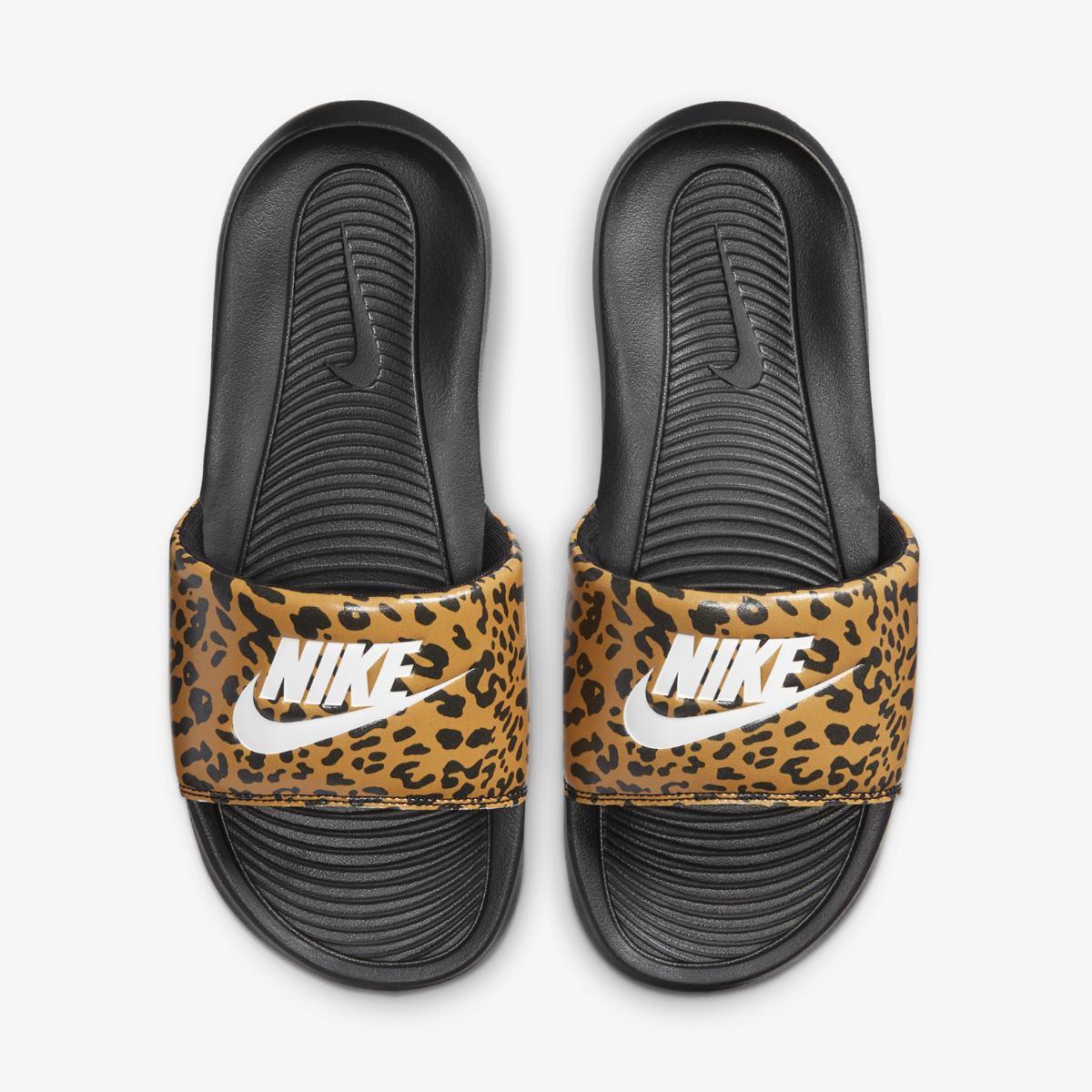Жіночі Тапочки Nike Victori One Print Slide CN9676-700