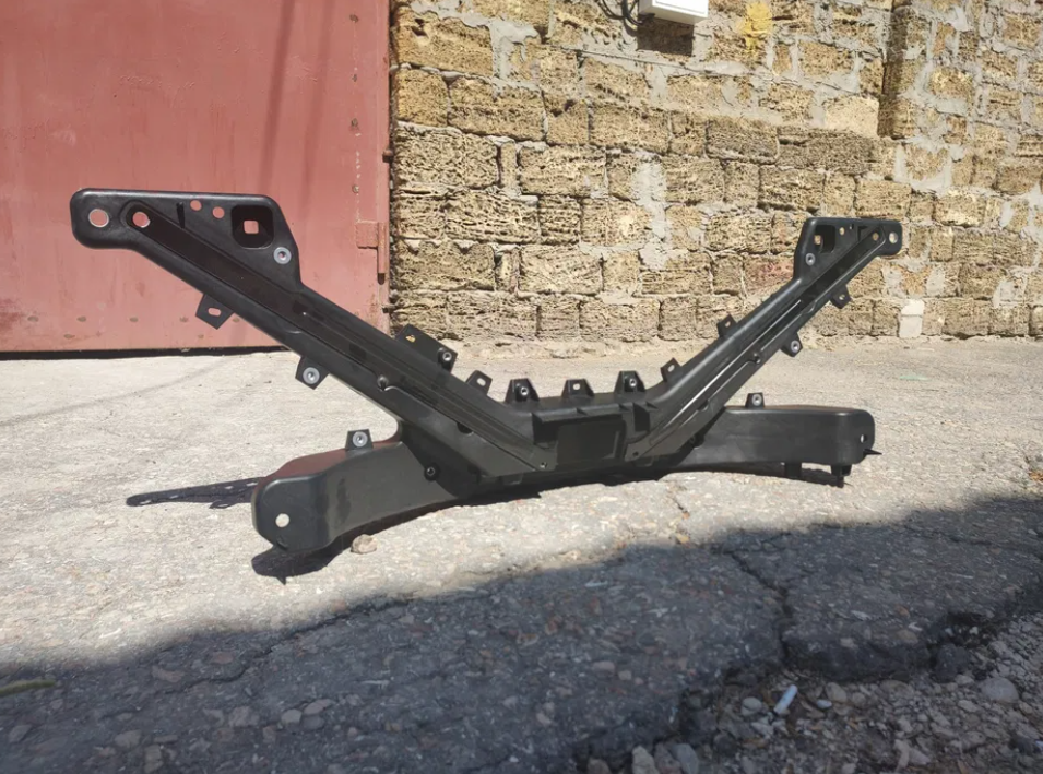 Панель кріплення радіатора Tesla Model 3, фото 1