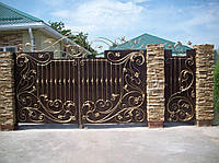Кованые распашные ворота с калиткой, код: 01040
