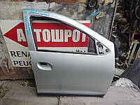 Двері дверцята передні права Renault Logan 2 Dacia Logan Sandero 2 TED69 801007952R 08391
