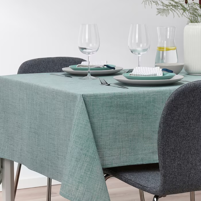 Скатертина SVARTSENAP 145х240 см IKEA 405.459.33