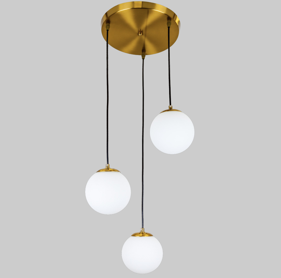 Бронзова люстра з білими 15см кулями (56-PR150F-3 BRZ+WH)