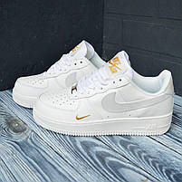 Кросівки жіночі з золоти лого Nike Air Force 1. Модне жіноче взуття Найк Аір Форс 1., фото 7