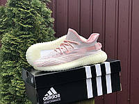 Кроссовки женские Adidas Yeezy Boost демисезон, сетка розовые Адидас Изи Буст 38 размер
