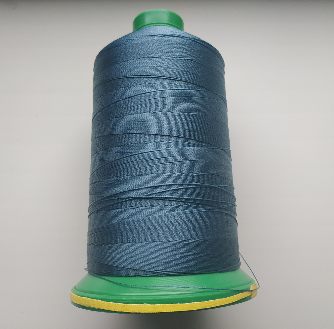 Нитки Gutermann Amifil No40.
Колір 1628
3500 м