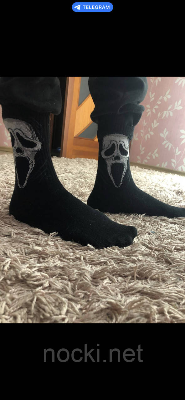 Шкарпетки з вишивкою маски з фільму Крик, фото 1