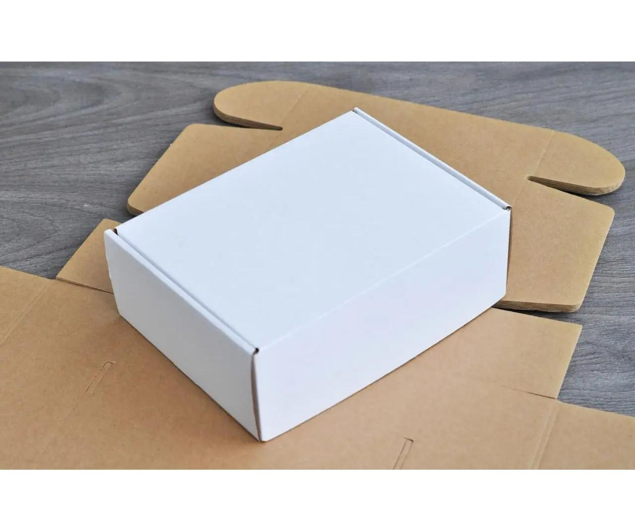 Белые самосборные коробки картонные 310х265х90 мм, складная коробка для упаковки подарков и сувениров - фото 5 - id-p1758561550