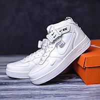 Высокие мужские кроссы Найк Аир Форс 1 Мид. Классные белые кроссовки Nike air Force 1 Mid LV8.