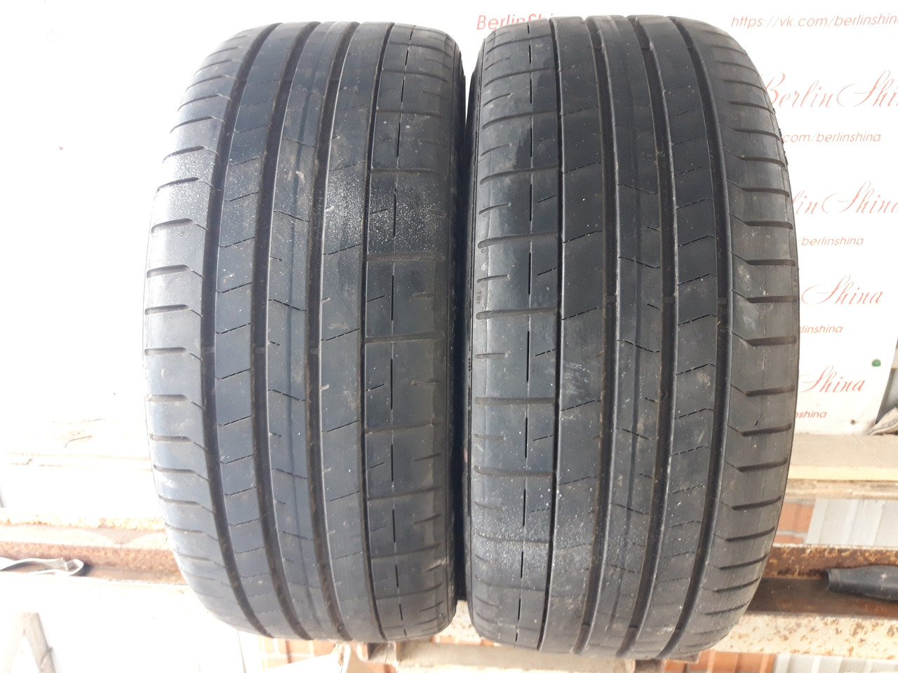 Пара літніх шин 235/35/19 Pirelli P Zerro,2018рік,з Германії без пробігу по Україні