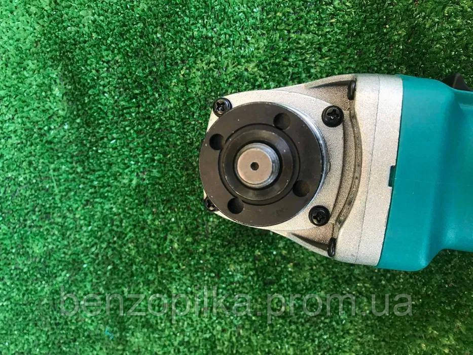 Болгарка Makita 9558 NB (840 Вт, 125 круг) + КЕЙС - фото 4 - id-p1758951550