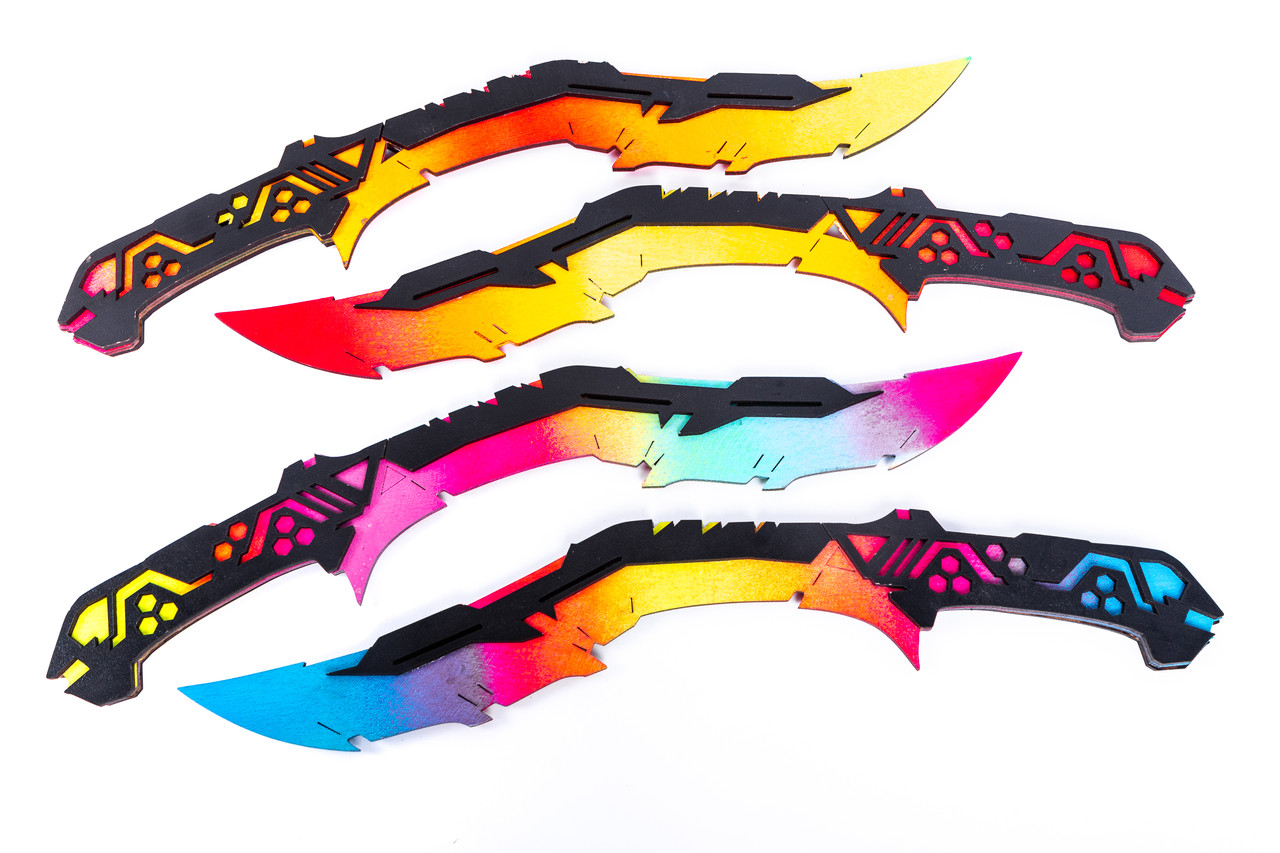 Дерев’яний сувенірний ніж Кукрі