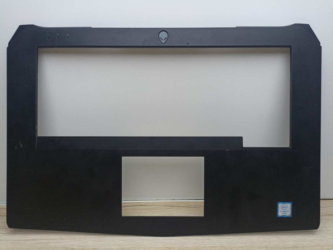 Dell Alienware 15 R2 0KXN8G Корпус C (топкейс) бу