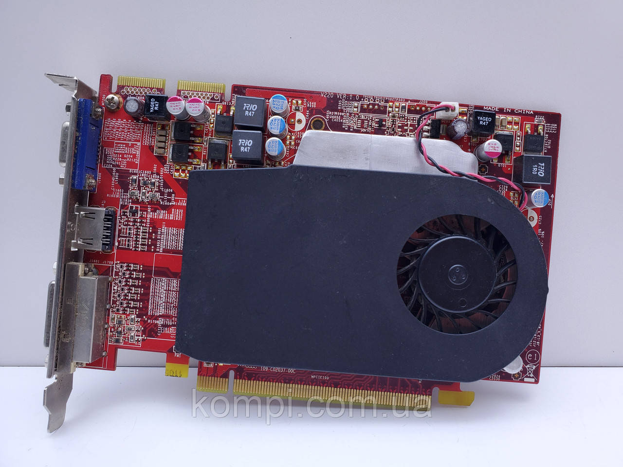 Відеокарта ATI Radeon HD 5570 512mb PCI-E HDMI
