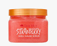 Tree Hut Strawberry Sugar Scrub, 510 g - Органический сахарный скраб для тела "Сладкая клубника"