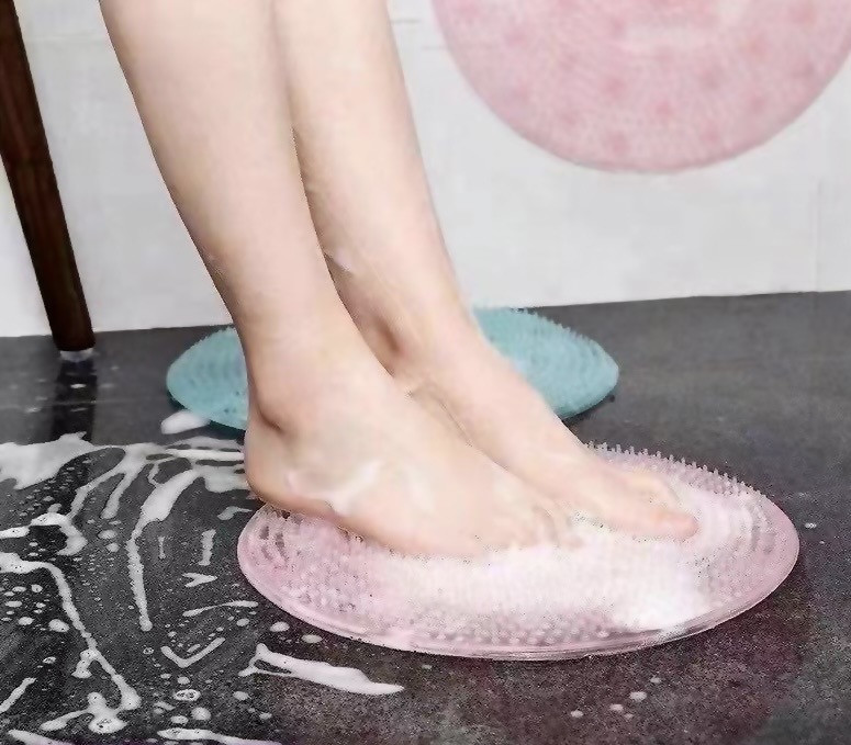 Антискользящий массажный круглый коврик для ванной на присосках. Щетка ...